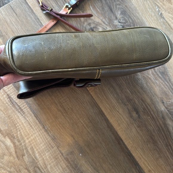 Dooney and Bourke brownish green hues shoulder/crossboy Florentine Leather Bag - Picture 7 of 17